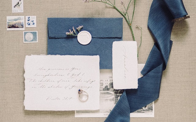 Livres d’or de mariage : Comment choisir le modèle parfait pour votre grand jour